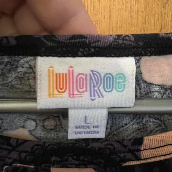 🐻Size L - LulaRoe - NWT - Dark Tunic w/Peach Minnie Mouse Design - Picture 2 of 7